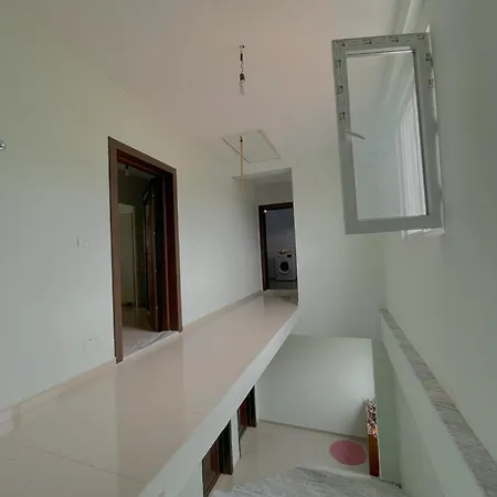 M With Balcony Appartamento Peshkopi