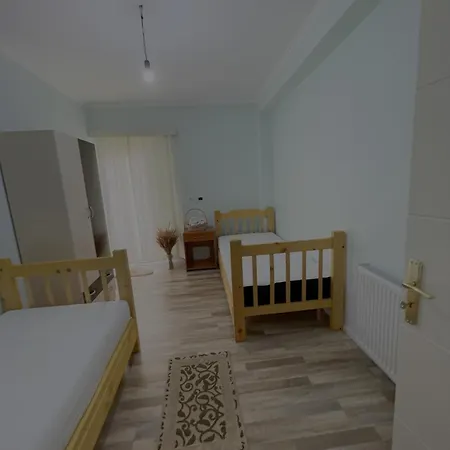 M With Balcony Appartamento *